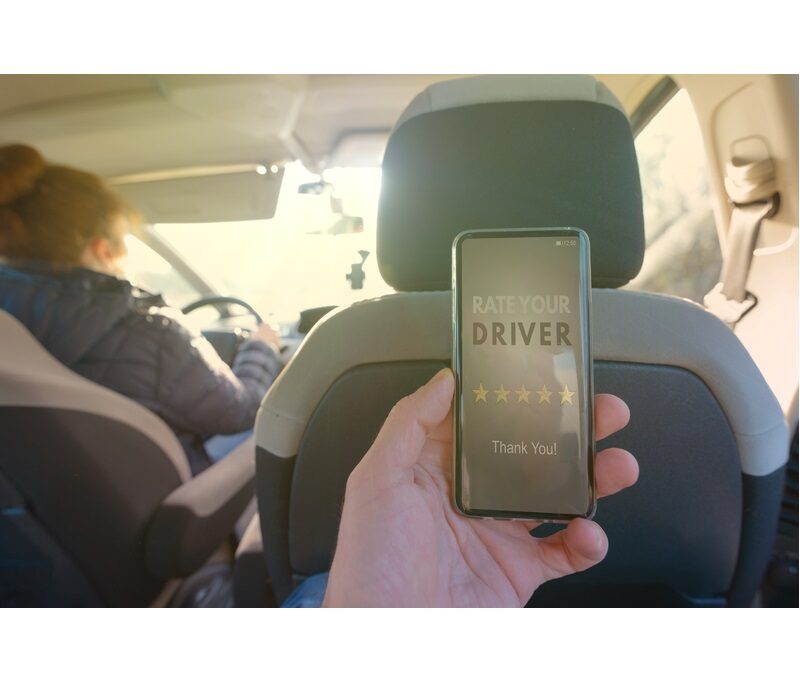 Parlamentarii vor să elimine comodatul din ride-sharing, riscând evaziune