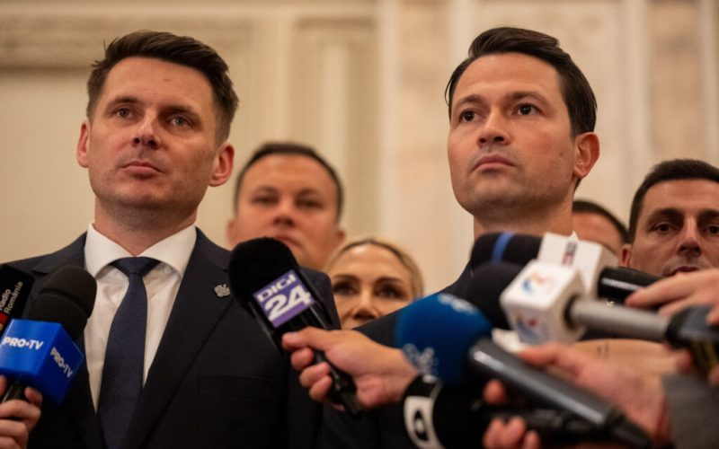 Sighiartău: Guvernul trădării a căzut, nu construiești pe corupție