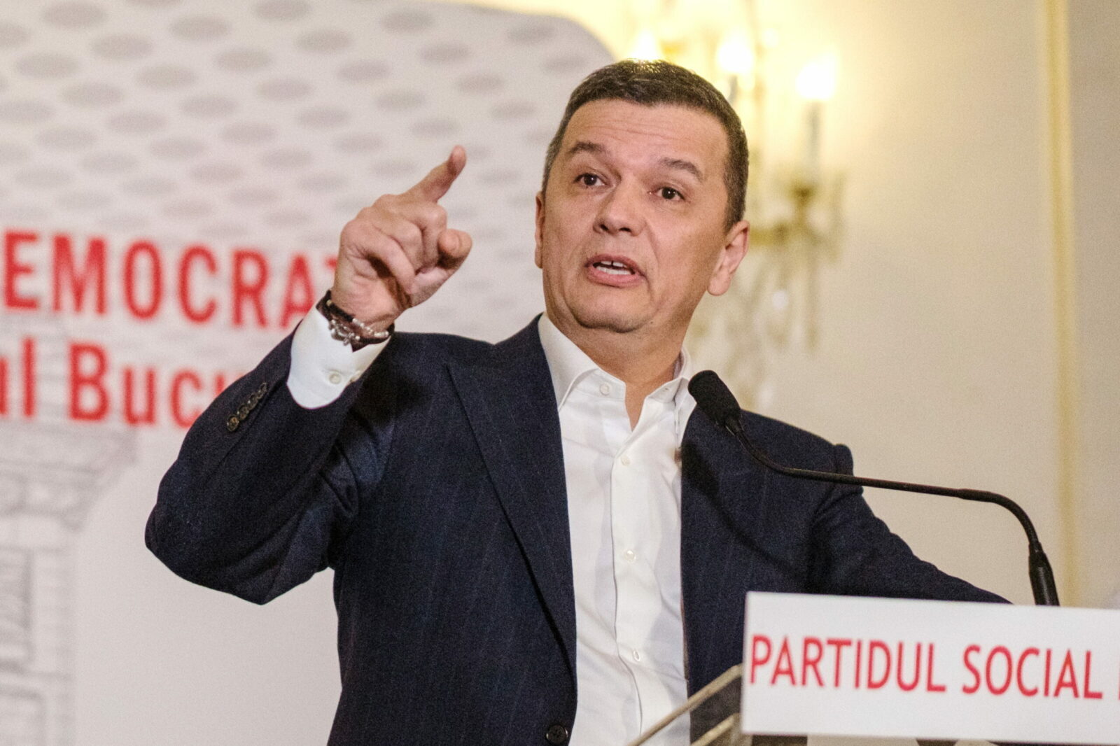 Grindeanu AZVÂRLE CU NOROI ÎN PNL. PSD-ul NU TAIE PONEII