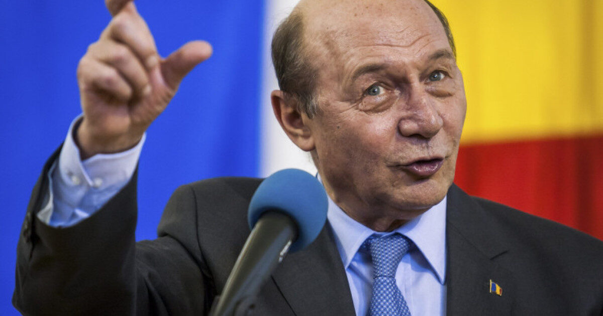 Traian Băsescu: Nicușor Dan inventează articole din Constituție și face un abuz. Sunt trei actori responsabili pentru blocajul politic