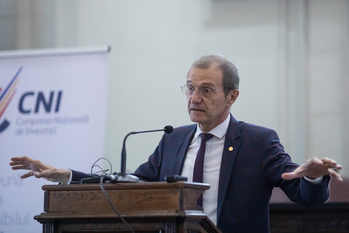 Pop, criticat aspru de o organizație anti-antisemitism