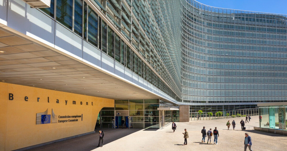 Școală Profesională în Europa: Stagiile Plătite, Oportunitate Unică
