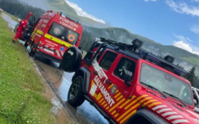 Trăsnet fatal în Padina: Cadru didactic, lovit în timp ce-i supraveghea pe minori