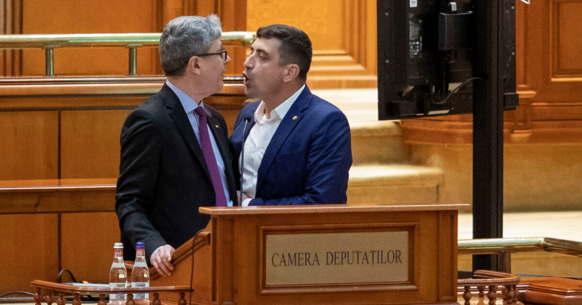 Popescu, replică AUR: Simioane, Putin ți-a trimis dronele
