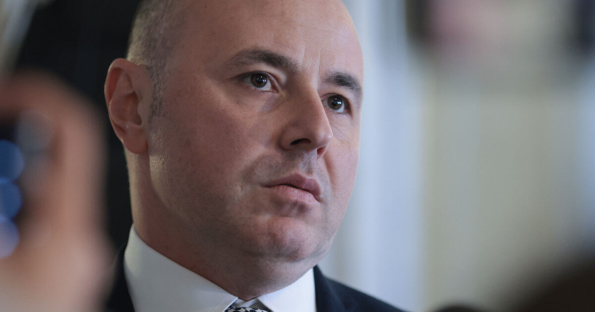 Liberalii lui Bolojan acuză: PNL, asalt fără precedent