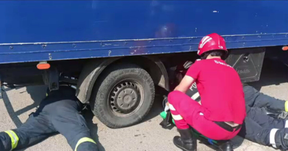 Tragedie la Moșna: Camion, mamă și copil, accident fatal