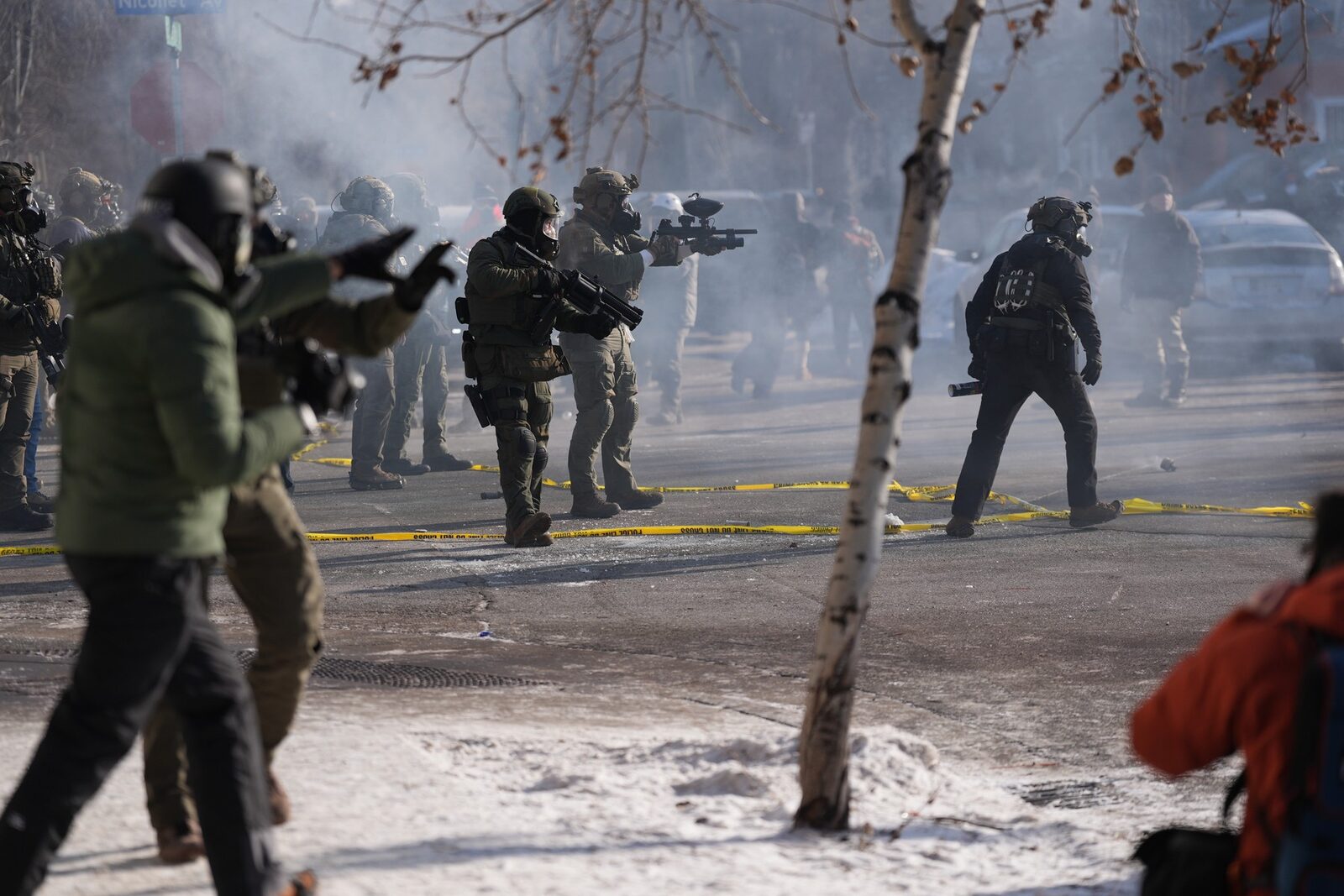 SUA: Proteste violente după ce poliția a ucis un șofer la Houston