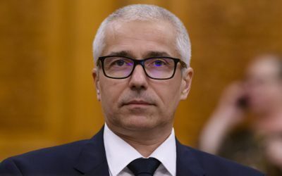 USR vrea legea integrității, Marinescu o ironizează: Comedie neagră