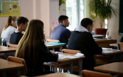 Clasa a IX-a, programe noi: Ce învață elevii de acum