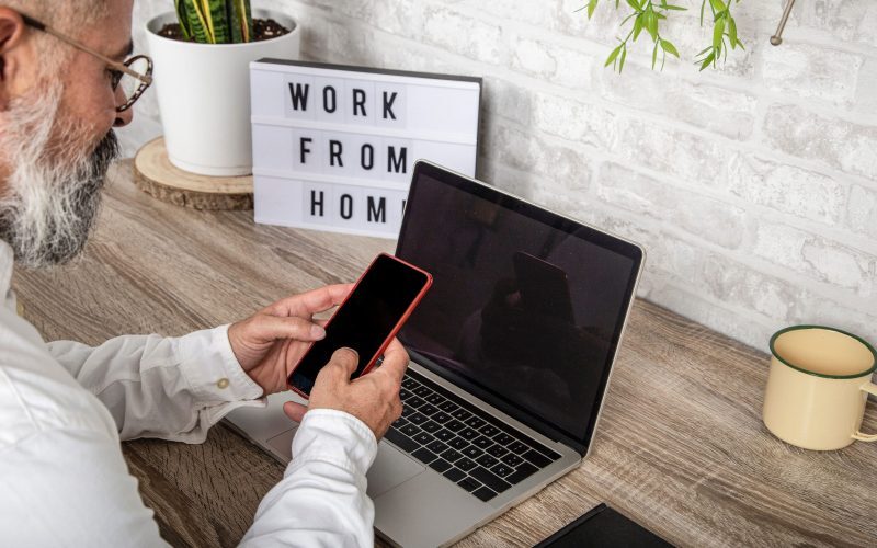 România: Criza calificărilor. Doar 12% online în 2025, cerințe înalte până în 2035