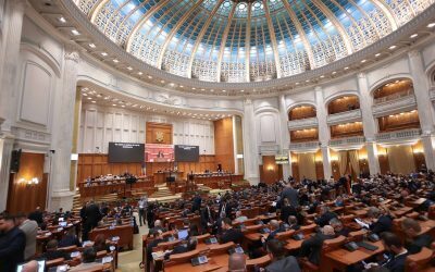 Contractualii din administrație, trași la răspundere: Noi reguli