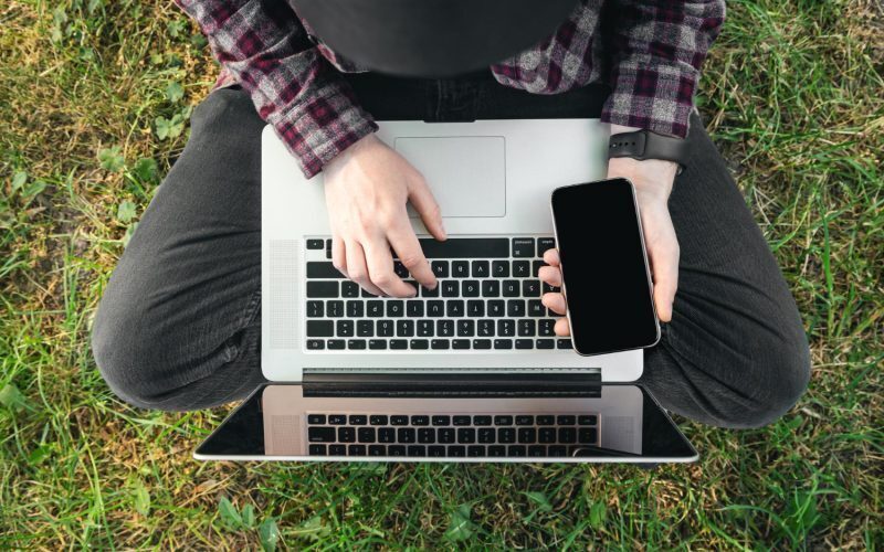 Încărcător laptop USB-C la telefon: E sigur de folosit