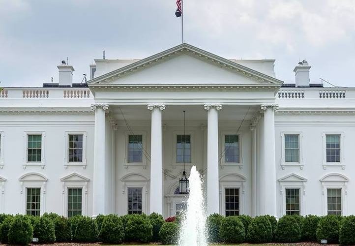 Trump îl pune pe Will Scharf avocat la Casa Albă