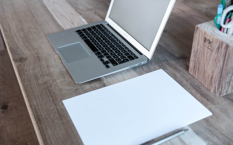 Apple aduce AI-ul Alibaba pe Mac-urile din China