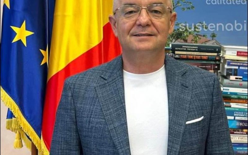 Boc: Rețelele sociale, sub control strict