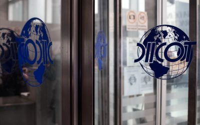 DIICOT, 79 de percheziții anti-contrabandă țigări în 7 județe