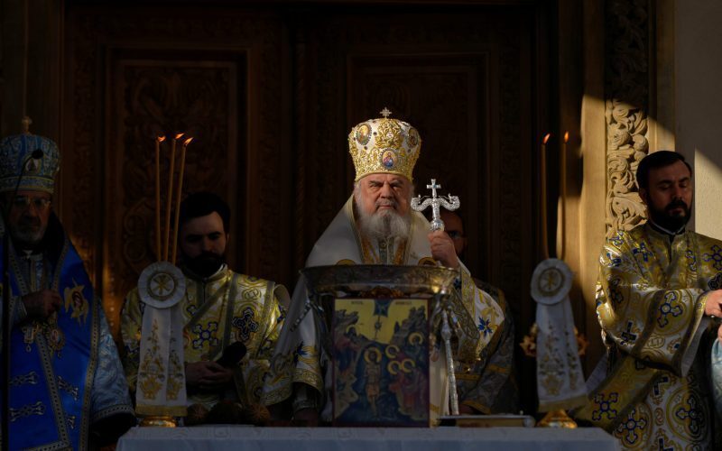 Patriarhul Daniel: Religia în școli, esențială pentru suflet