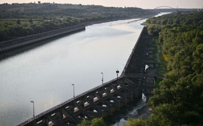 Cernavodă: Dunărea salvează Unitatea 2. Buzoianu: Apa a crescut