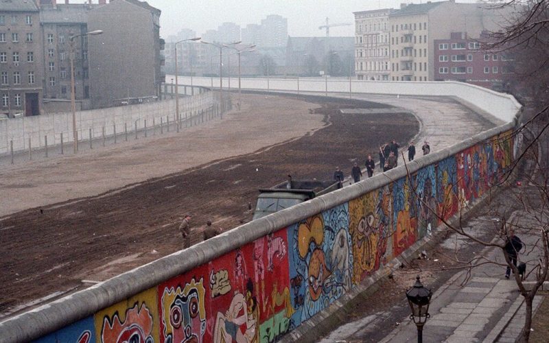 Germania: Berlinul atacă idealizarea DDR în est