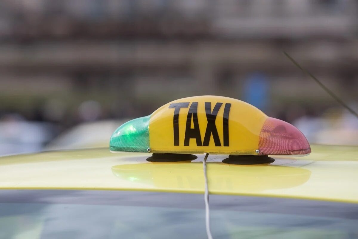 Escrocherii taxi: 5 capcane pentru turiști. Feriți-vă!