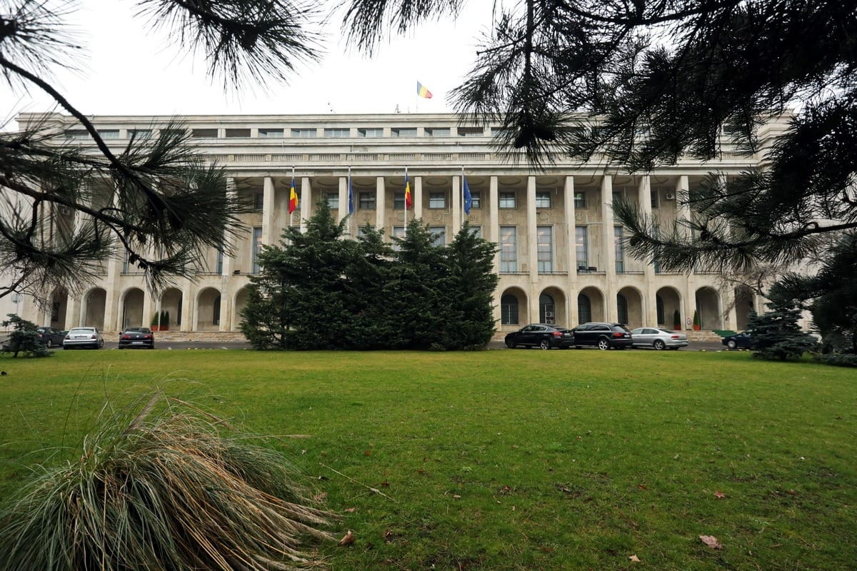 România, campioană la scăderi în UE: Vânzările, în declin în iunie