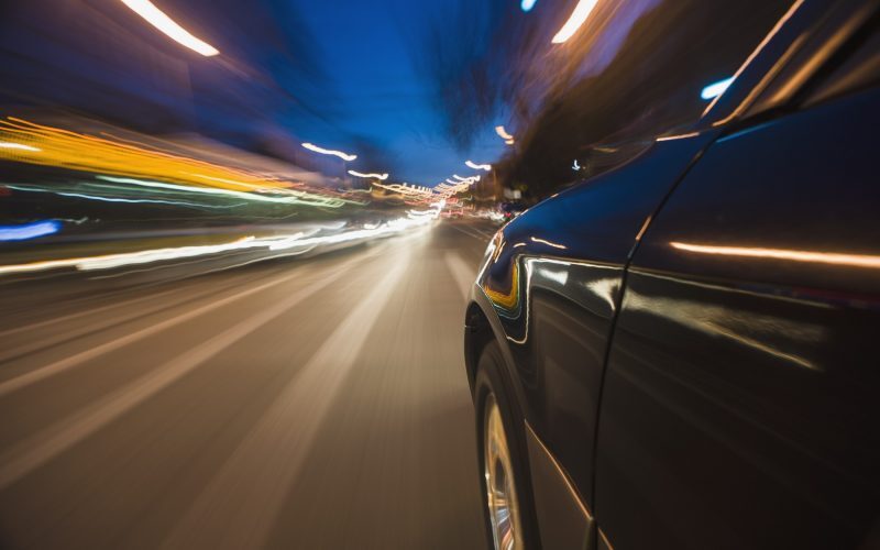 Mașini electrice: De ce constructorii ignoră viteza extremă?