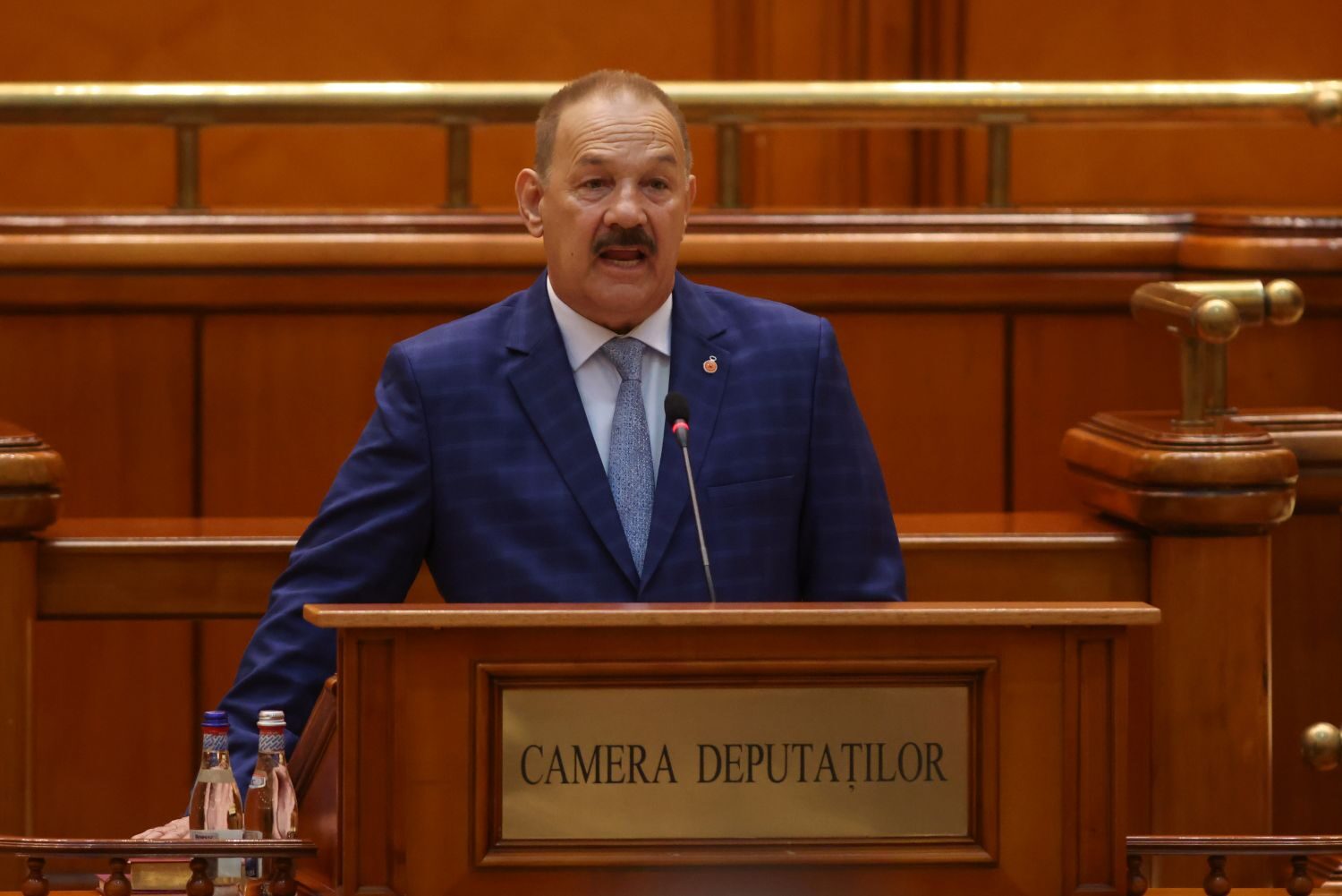 Deputatul PSD, singurul semnatar AUR pentru suspendare Nicușor Dan