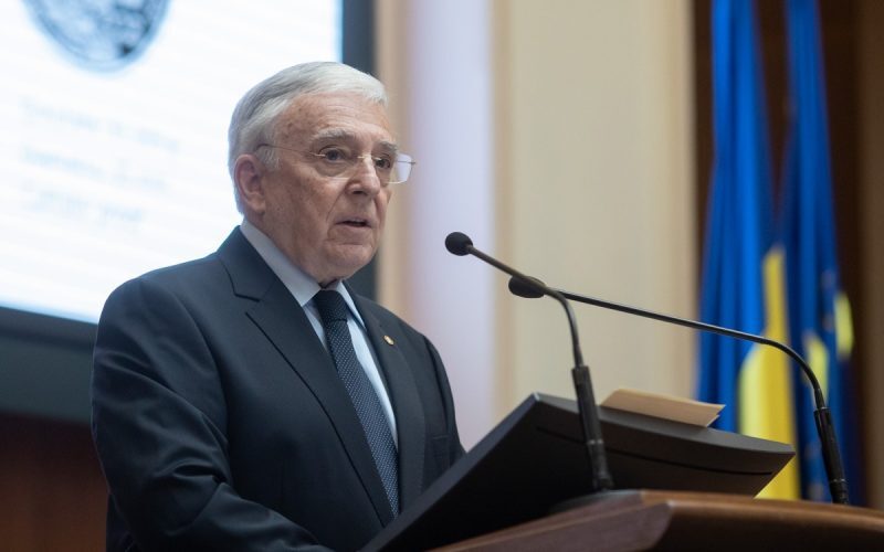 BNR: Nu vă certați în public, lămuriți-vă în privat