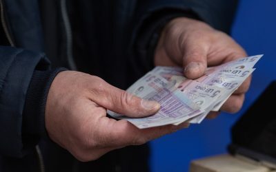 Economia României se contractă: PIB în scădere drastică