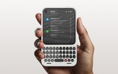 Telefon cu butoane, mania Apple: Jumătate din cumpărători vin de pe iPhone