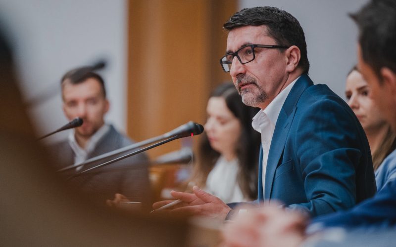 Turos (UDMR) cumpără trustul media din Transilvania. Negă implicarea UDMR