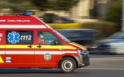 Ambulanțierii: Munca lor, periculoasă de urgență