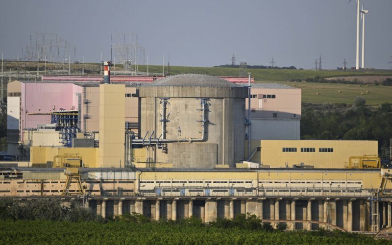 Cernavodă: Sfârșit de operațiune la Reactorul 2. Dunărea va arăta altfel