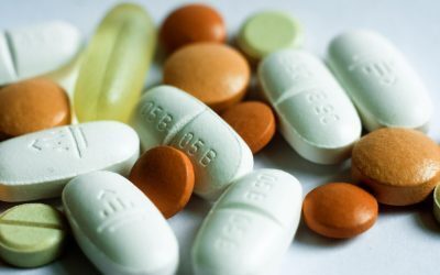 Bolnavi de cancer: 3 medicamente lipsă, 8 cu probleme grave