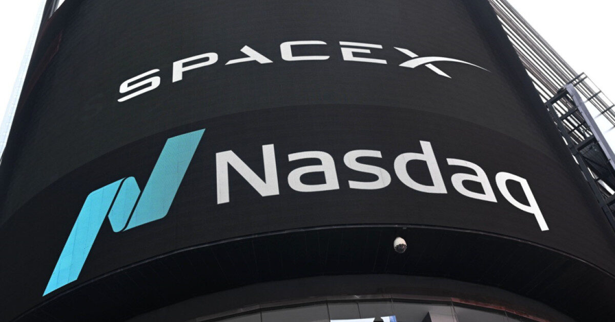 SpaceX: Investiții AI masive, acțiuni în cădere liberă