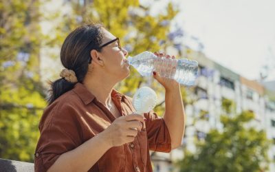 Hidratare pe caniculă: Câtă apă și ce mâncăm, la gramaj