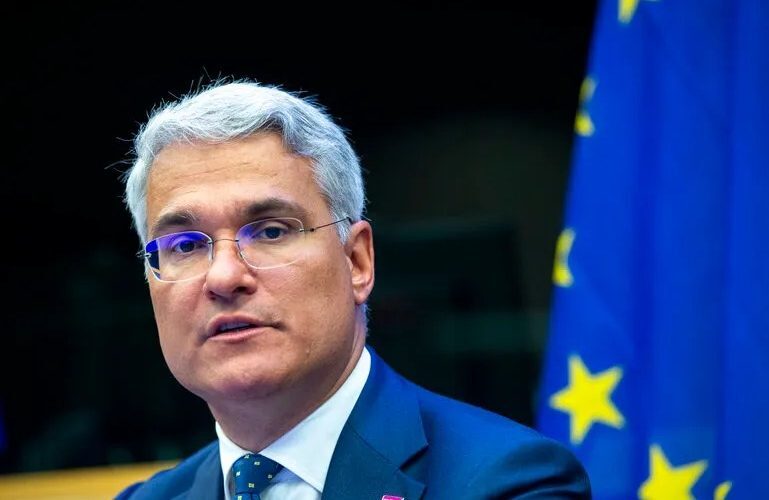 România este gata să depună cererea de plată 5 din PNRR. Câți bani urmează să primească de la Comisia Europeană