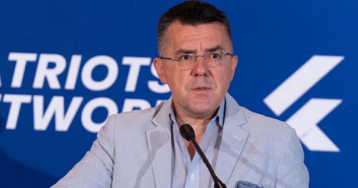 Legea parteneriatului civil a revenit în prim-planul dezbaterilor politice din România, declanșând discuții aprinse din cauza unui amendament propus de AUR și PSD