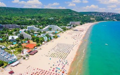Zeci de turiști țepuiți în Bulgaria: SMS-ul le-a distrus vacanța