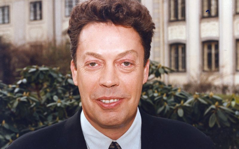 Tim Curry, starul din „Rocky Horror”, a murit la 80 de ani