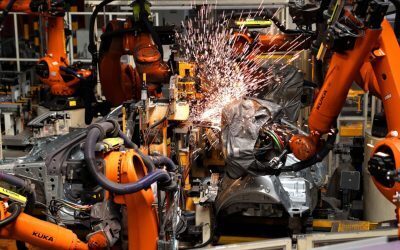 China: Roboții lucrează non-stop, milioane de locuri de muncă în pericol