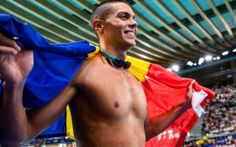 Popovici, în semifinală! Marea miză: AUR la 200m