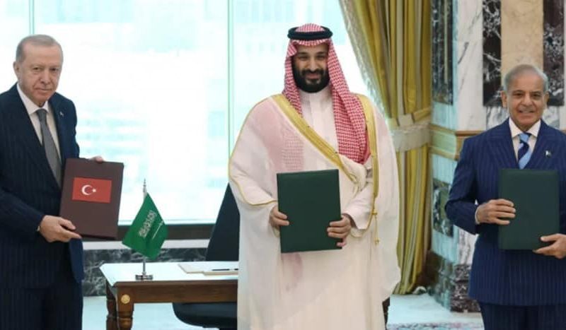Alianță militară ORIENTALĂ: Arabia Saudită, Turcia și Pakistan, un front comun