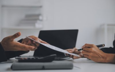 România: Datorii uriașe, lichidități minuscule la final de 2025