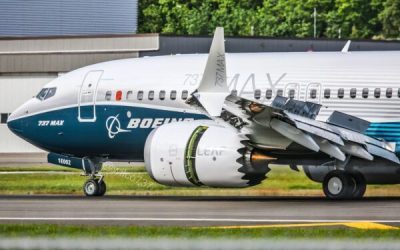 Boeing 737 Max, fisuri la fuselaj. SUA inspectează 2000 de avioane