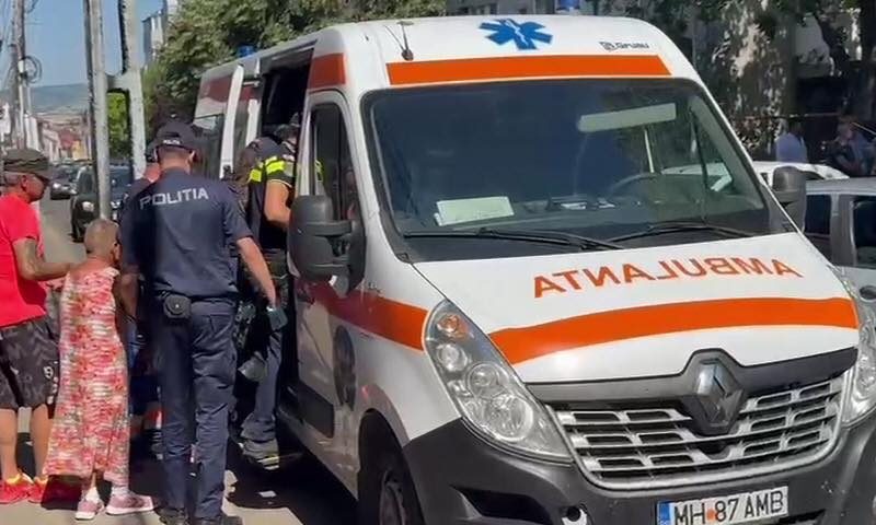 Ambulanța Harghita, sub asalt romi: „Autoritățile ne uită”