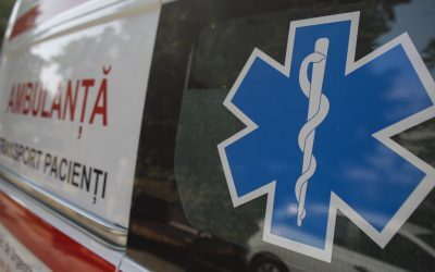 Ambulanță Bacău sub lupă: Cumpărături în timpul transportului pacient