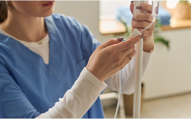 Infirmieră bătută la Slatina de pacientă și soțul ei. Audio