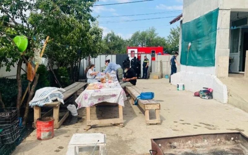 Olt: Azil „fabrică” descoperit, 27 de suflete salvate din condiții groaznice