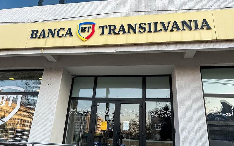 BT finanțează un parc fotovoltaic de 71 mil. EUR